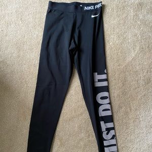 Nike leggings
